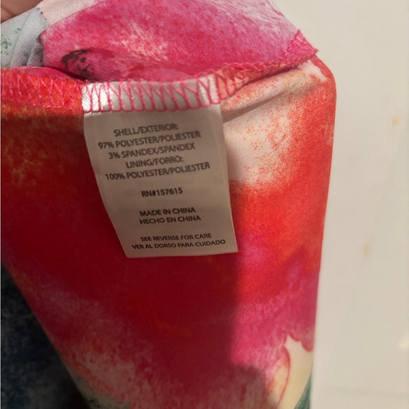 Tahari Arthur S. Levine Multicolor Floral Print Maxi Dress in Size Small - Picture 11 of 12